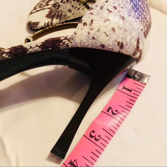 BCBG Snakeskin Heels - Picture 6 of 8